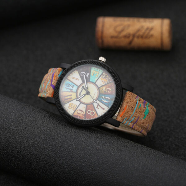 Casual Vintage Leather Women Quartz Wrist Watch Gift Clock - Image 8