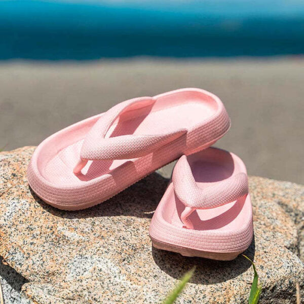 Outdoor Seaside Beach Thick Bottom Flip Flops - Image 3